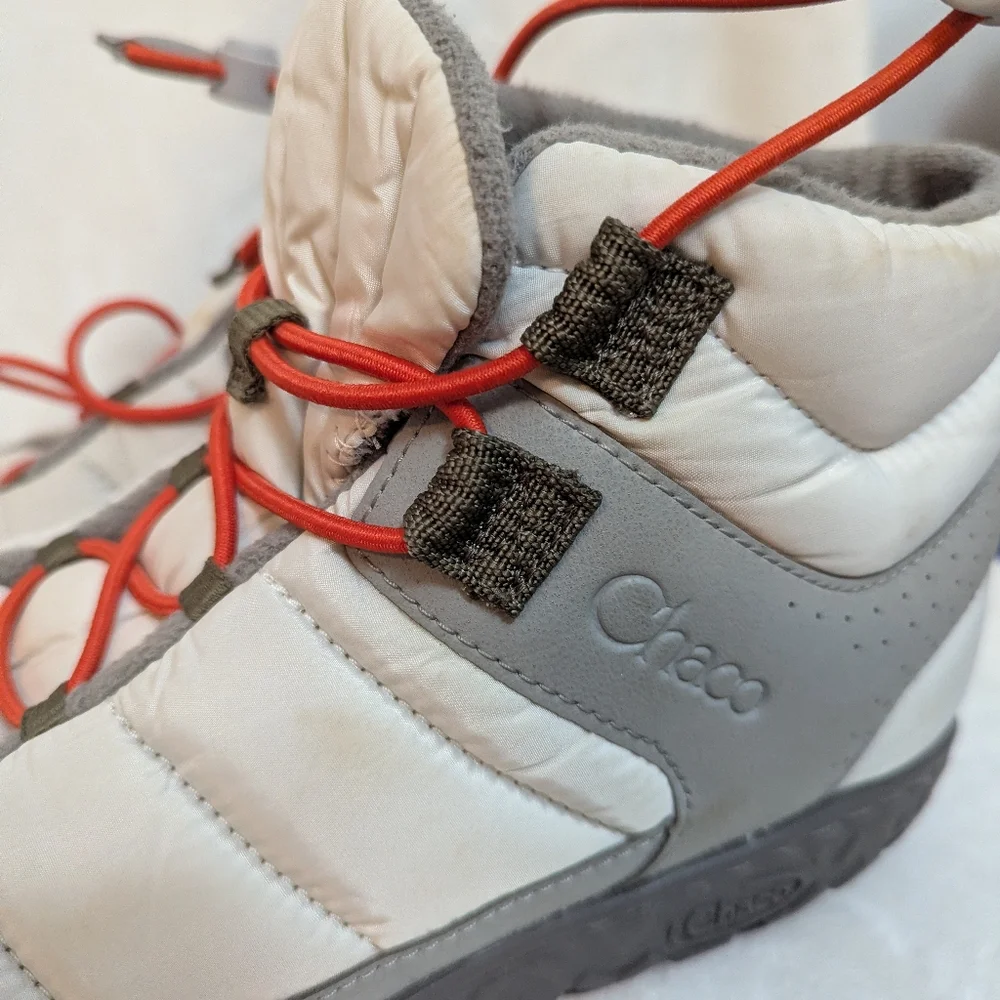 Chaco Ramble Puff Men's Water-Resistant Boots Glacier White Size 8.5 Women's 10